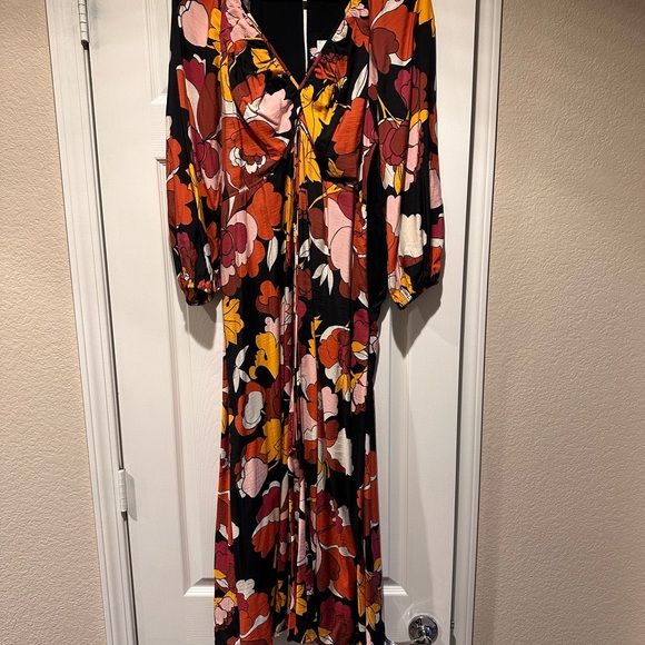 MAEVE Anthropologie Deep V Ruched MIDI Dress (Size 14) - Picture 6 of 9